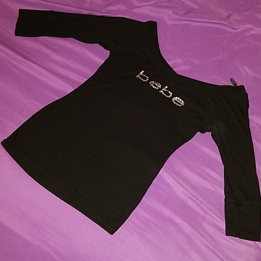 BEBE half sleeve blouse
